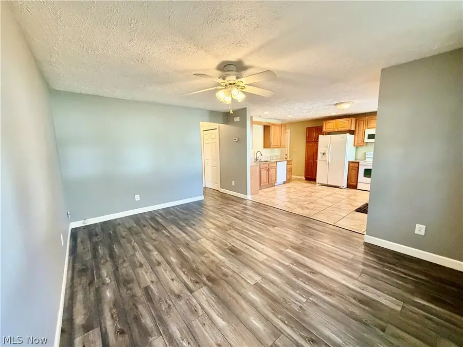 310 Trailwood Drive, Painesville, OH 44077 - #3