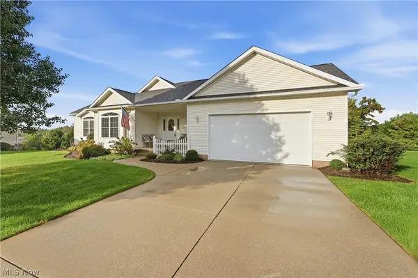 4433 Trail Head Nw Circle, Massillon, OH 44647