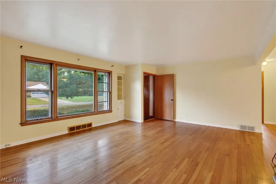 2115 Algonquin, Euclid, OH 44117 - #3