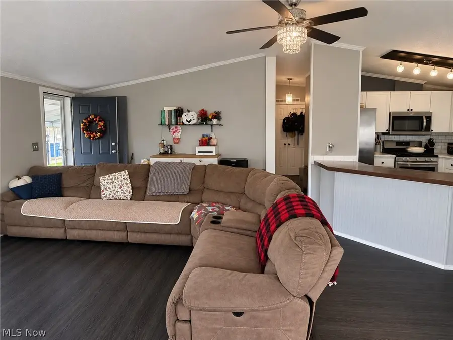 221 Gull Drive, Elyria, OH 44035 - #2