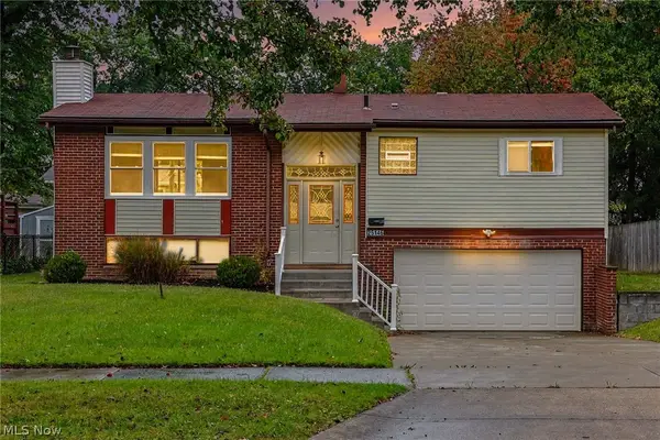 25146 Antler Drive, North Olmsted, OH 44070
