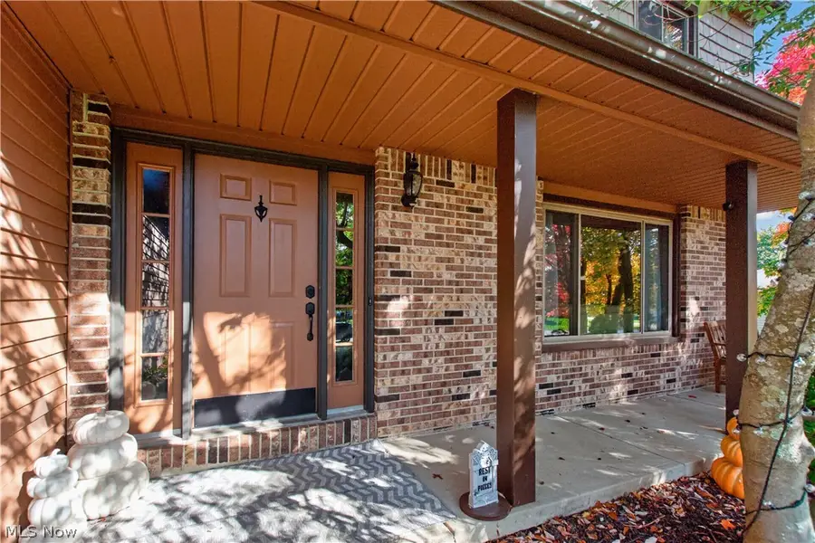 3080 Stoney Creek Drive, North Royalton, OH 44133 - #2