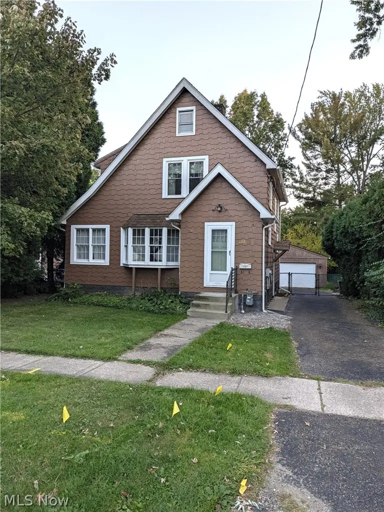 730 E Spruce Avenue, Ravenna, OH 44266 - #2
