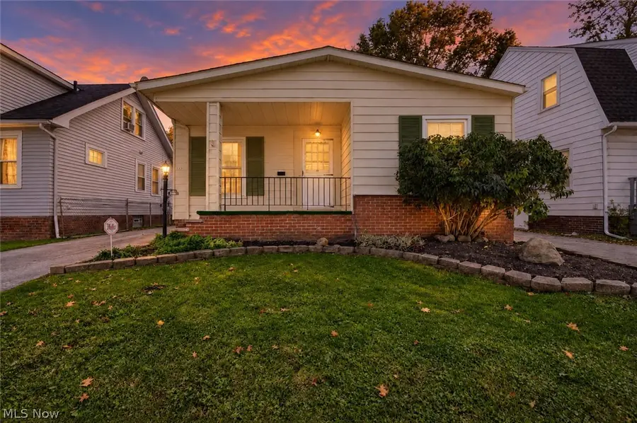 20430 Tracy Avenue, Euclid, OH 44123 - #2