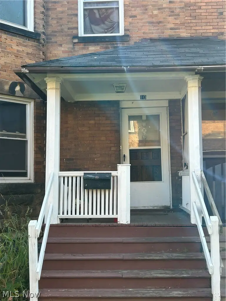 9407 Detroit Avenue #10, Cleveland, OH 44102 - #2
