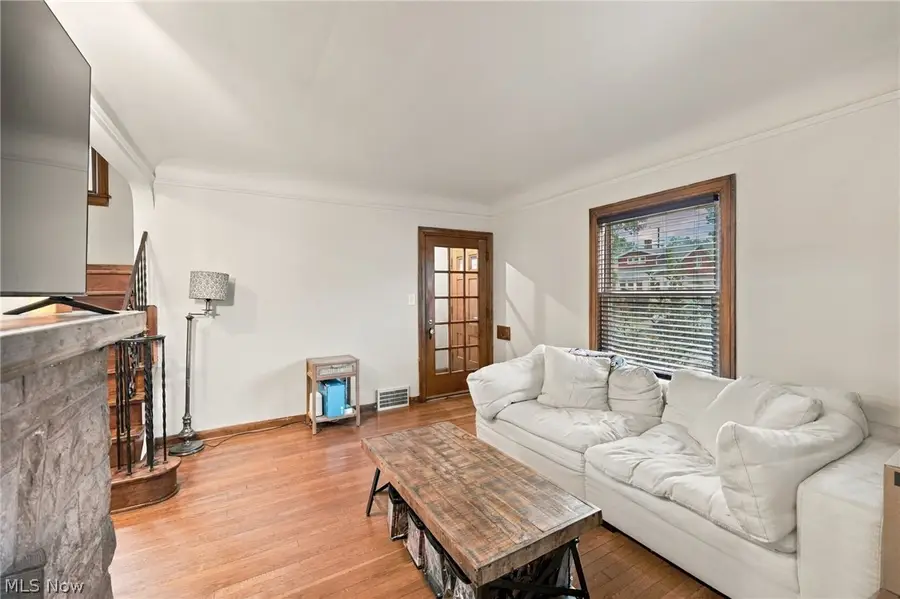 1748 Saratoga Avenue, Cleveland, OH 44109 - #2
