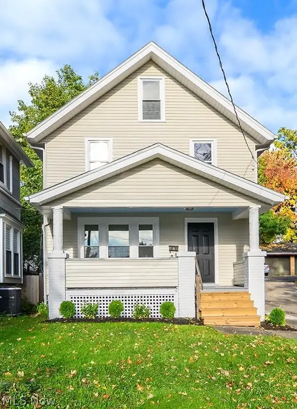 1724 2nd Street, Cuyahoga Falls, OH 44221