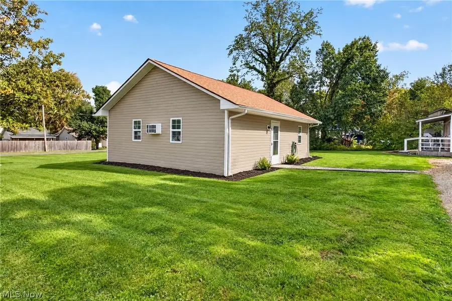 6195 Ethel Avenue, Elyria, OH 44035 - #2