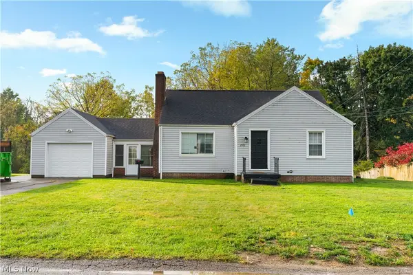 2551 Harsh Se Avenue, Massillon, OH 44646