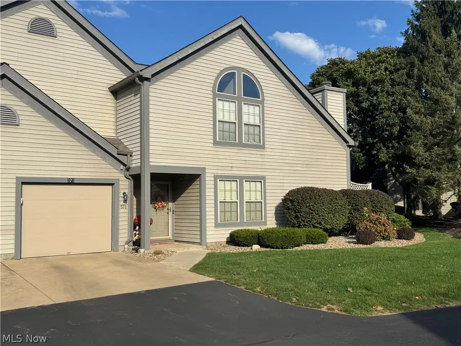 371 N Bayshore Drive #6, Columbiana, OH 44408 - #2