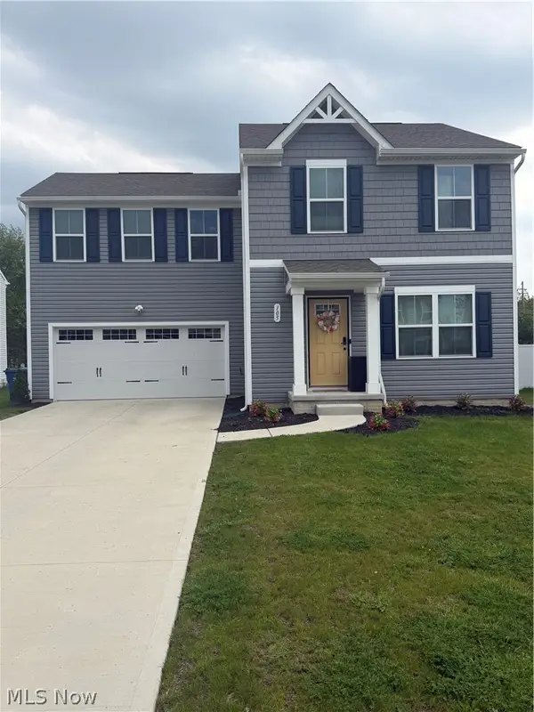 105 Zenith Court, Eastlake, OH 44095