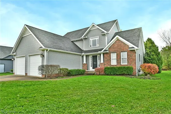 813 Dalton Nw Drive, Warren, OH 44481