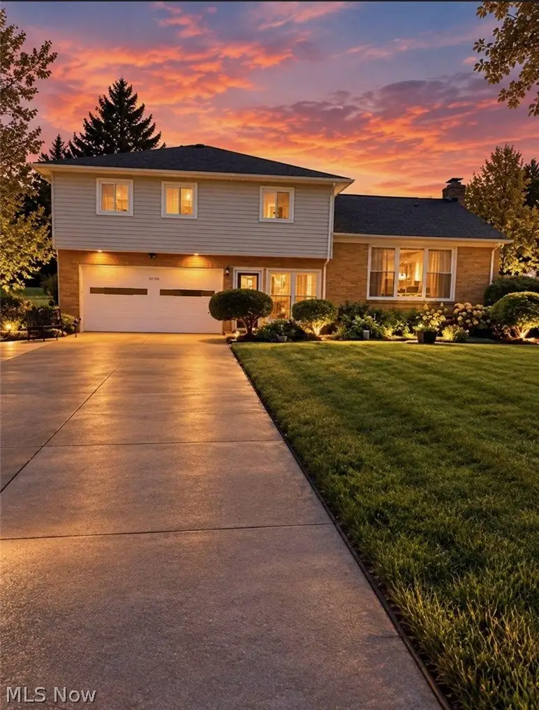 34900 Bainbridge Road, Solon, OH 44139 - #1