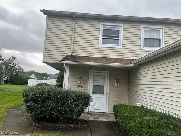 2992 Ivy Hill Circle #B, Cortland, OH 44410