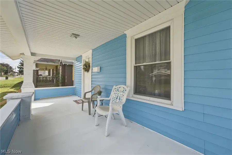 329 Girard Ne Avenue, Canton, OH 44704 - #2
