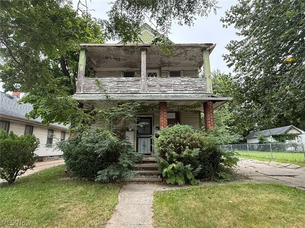 653 E 159th Street, Cleveland, OH 44110 - #1