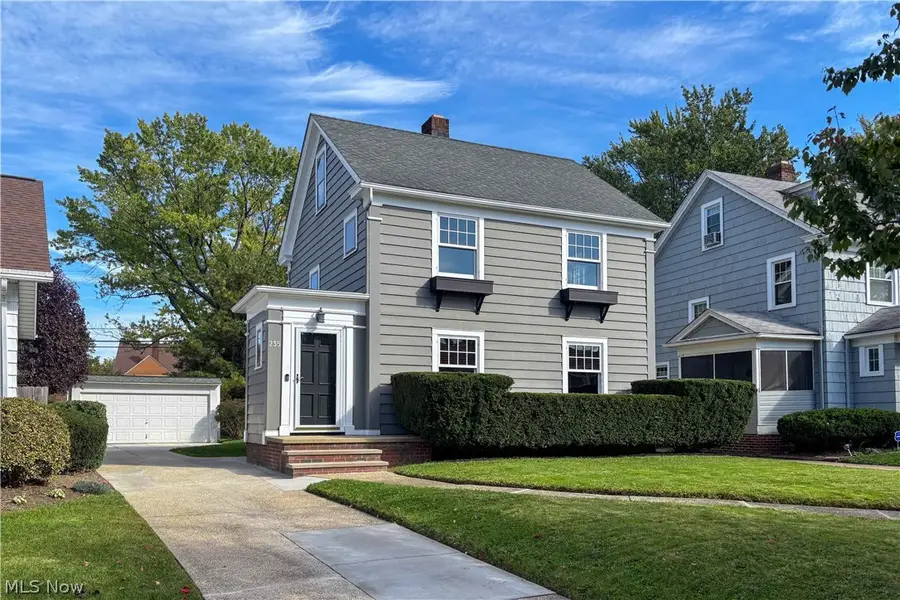 235 E 211th Street, Euclid, OH 44123 - #2