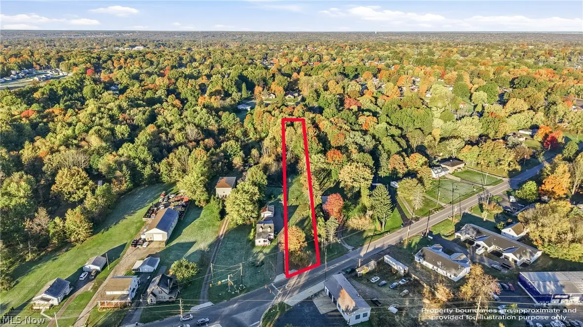 4742 South Avenue, Boardman, OH 44512 - #1
