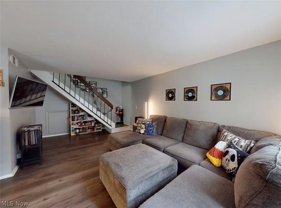 1651 Mentor Avenue #1804, Painesville, OH 44077 - #2