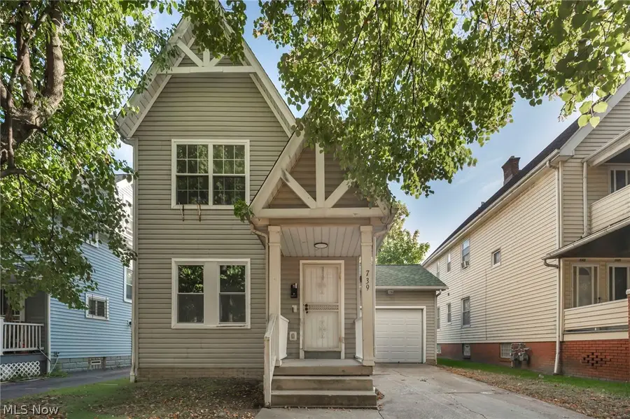739 E 92nd Street, Cleveland, OH 44108 - #2