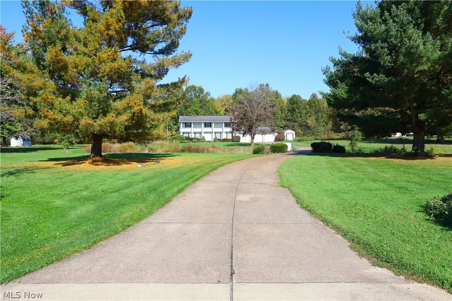 108 Country Place, Grafton, OH 44044 - #2