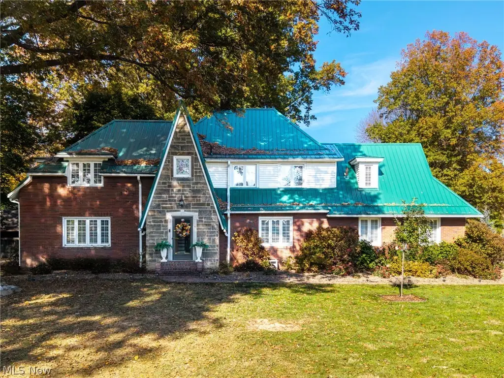 3571 Greenwich Road, Norton, OH 44203 - #1