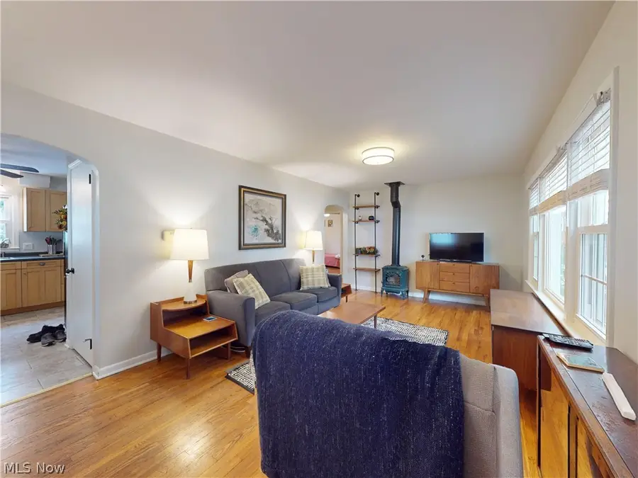 1443 Union Street, Barberton, OH 44203 - #2