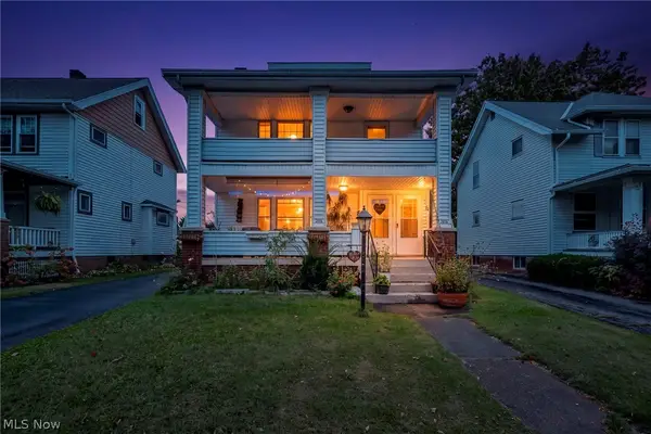 2076 Wascana Avenue, Lakewood, OH 44107