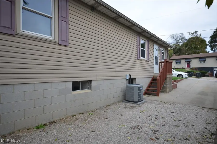 458 Sieber Avenue, Akron, OH 44312 - #3