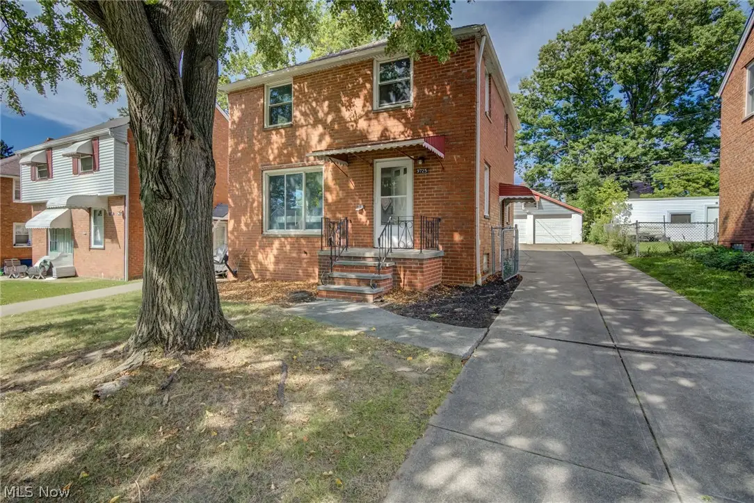9725 S Highland Avenue, Garfield Heights, OH 44125 - #1