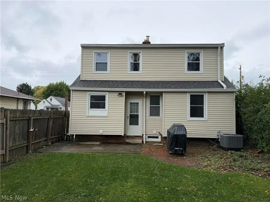 23481 Clifford Drive, North Olmsted, OH 44070 - #3