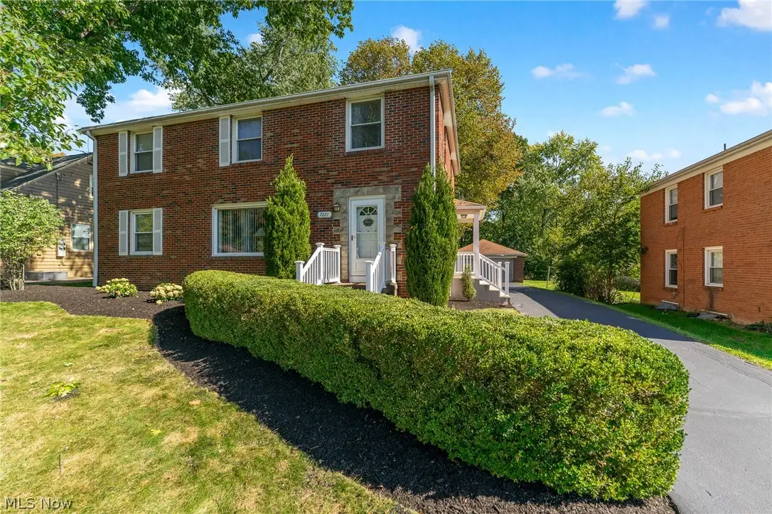 7223 Pennsylvania Avenue, Poland, OH 44514 - #1