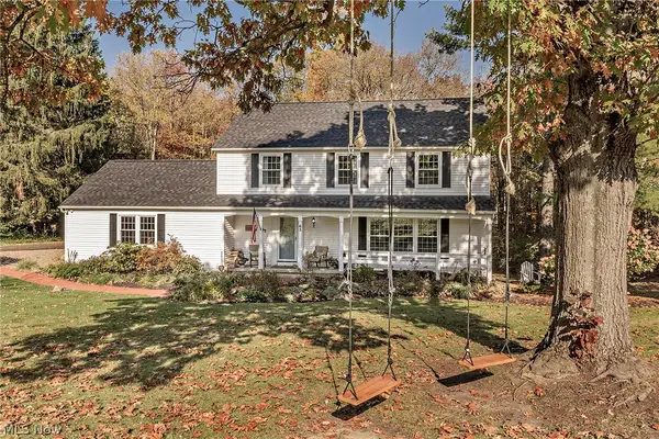 63 Kenton Road, Chagrin Falls, OH 44022