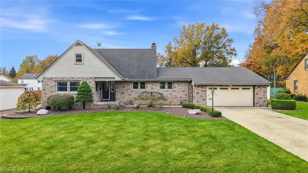 525 Carlotta Drive, Youngstown, OH 44504