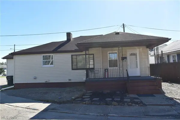 811 Grandview Avenue, Coshocton, OH 43812