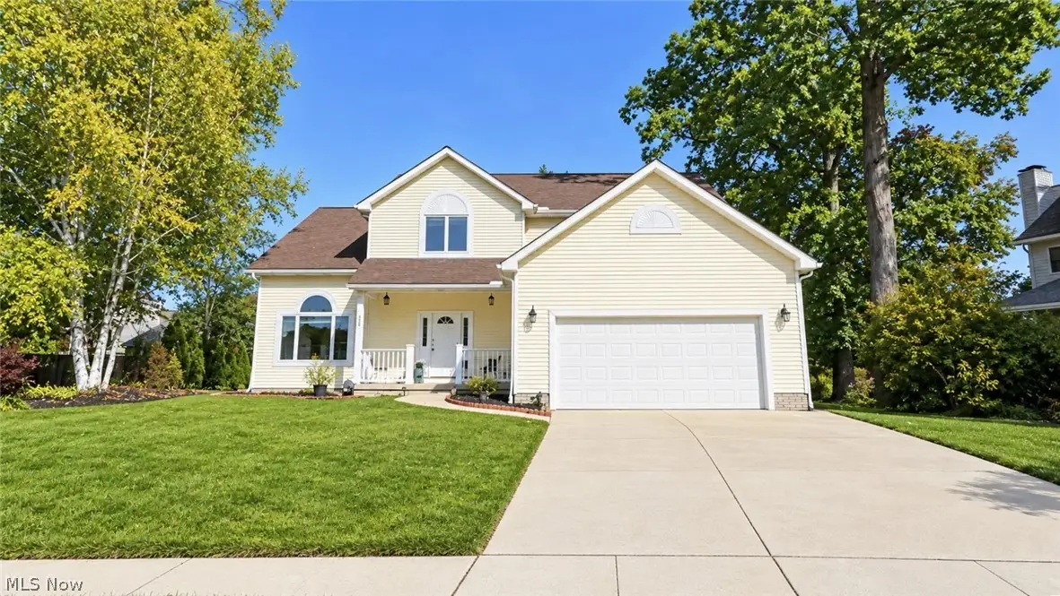 835 Lehigh Avenue, Cuyahoga Falls, OH 44221 - #1