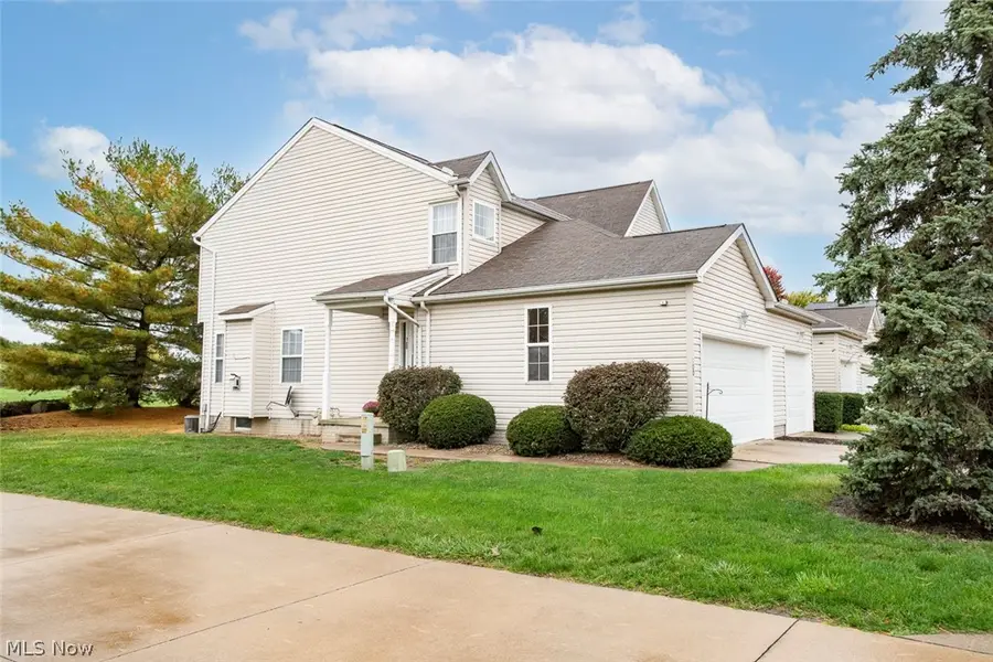 100 Meander Lane, Elyria, OH 44035 - #3