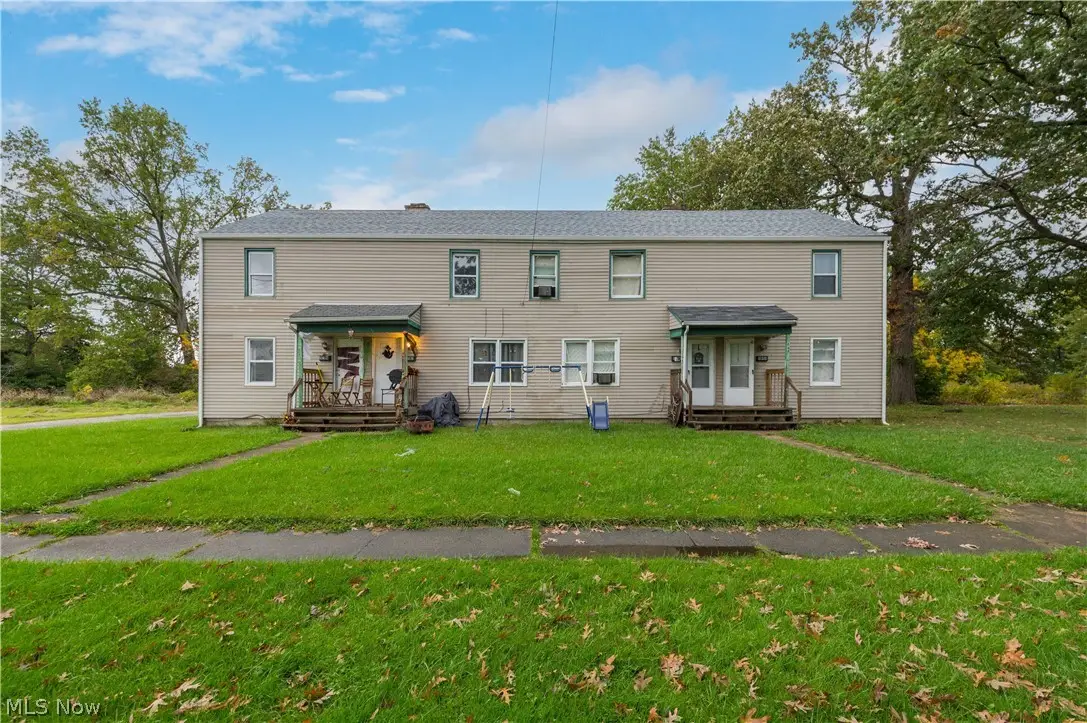 848-854 N Central Drive, Lorain, OH 44052 - #1