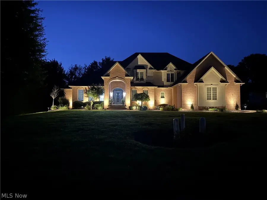 8905 South Street, Warren, OH 44484 - #2