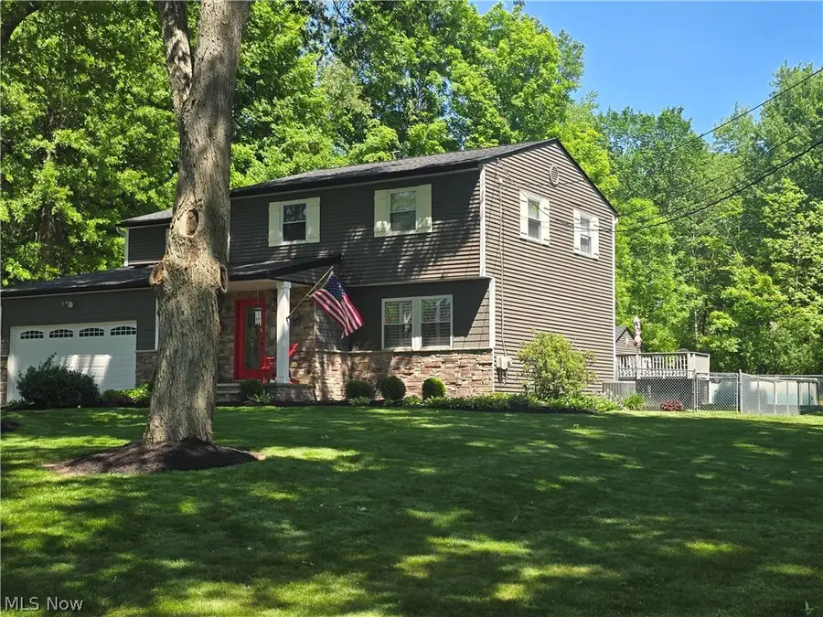 9443 Ledge Acres Drive, Macedonia, OH 44056 - #3