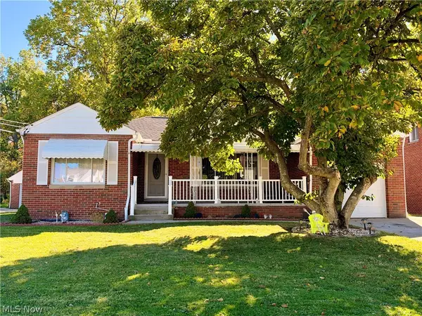 5203 W Ridgewood Drive, Parma, OH 44134