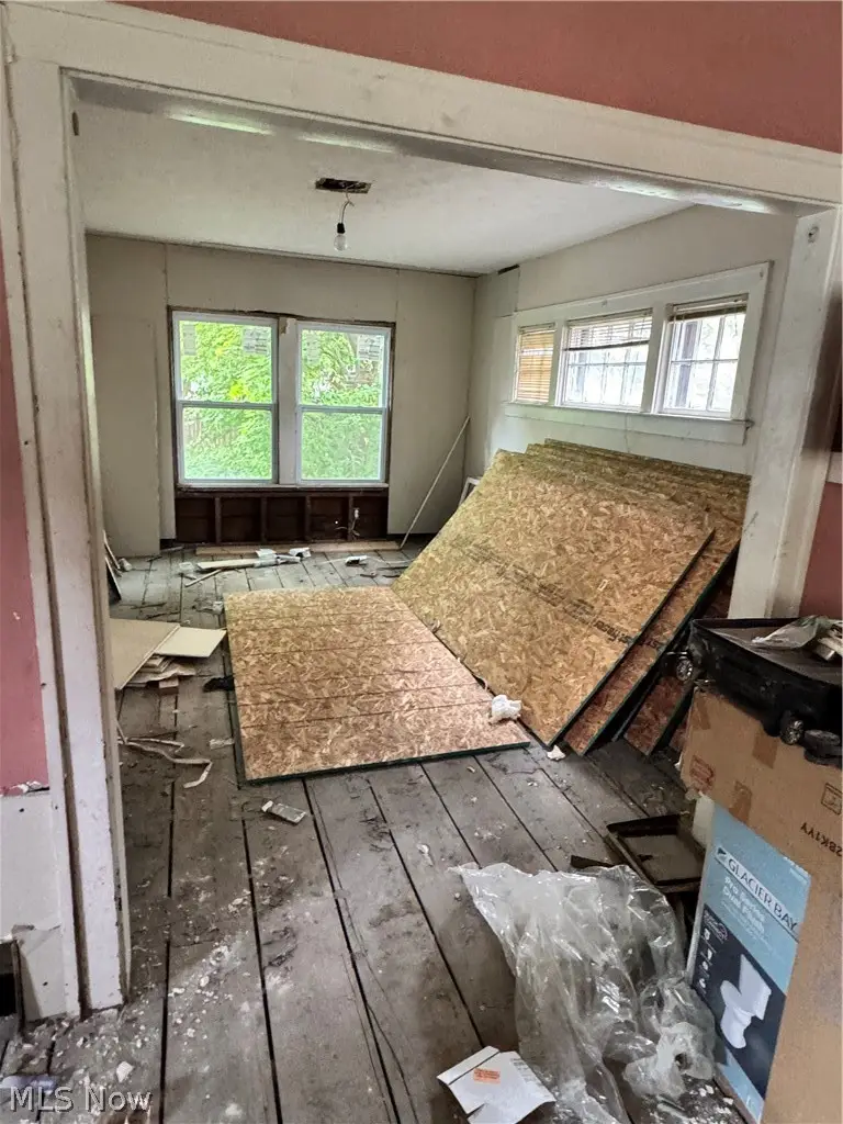 13002 Maplerow Avenue, Garfield Heights, OH 44105 - #2