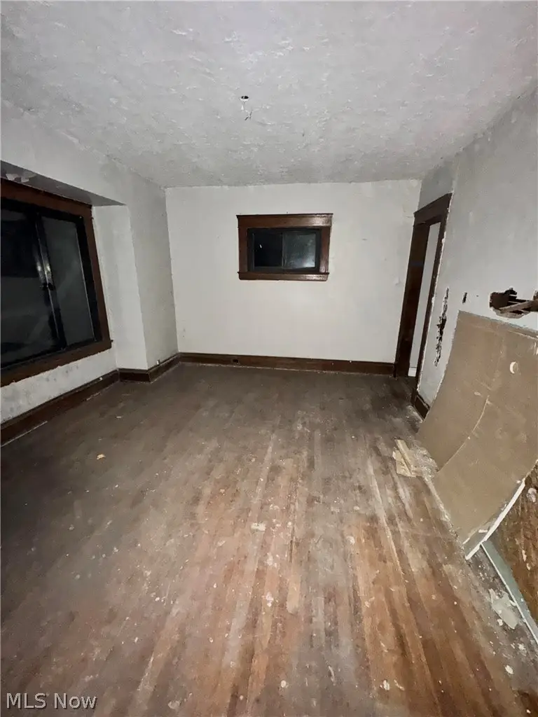 712 E 133rd Street, Cleveland, OH 44110 - #3