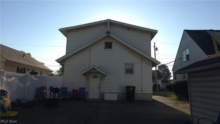 1570 Edgehill Se Avenue, Warren, OH 44484 - #2