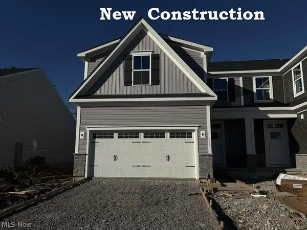 7384 South Pointe Lane, Parma, OH 44130