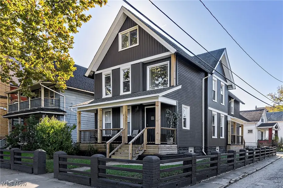 1423 Kenilworth Avenue, Cleveland, OH 44113 - #2