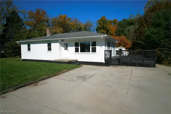 2689 Heckman Road, Green, OH 44685