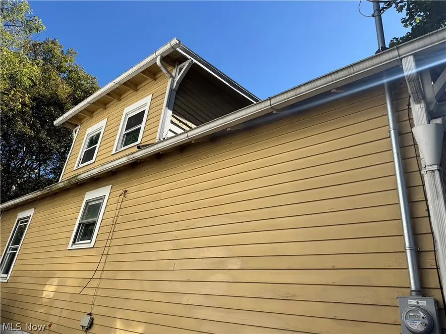 3307 Sheridan Road, Youngstown, OH 44502 - #3