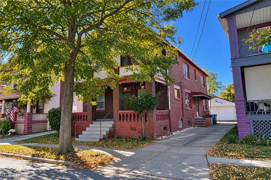 1622 Winchester Avenue, Lakewood, OH 44107 - #3