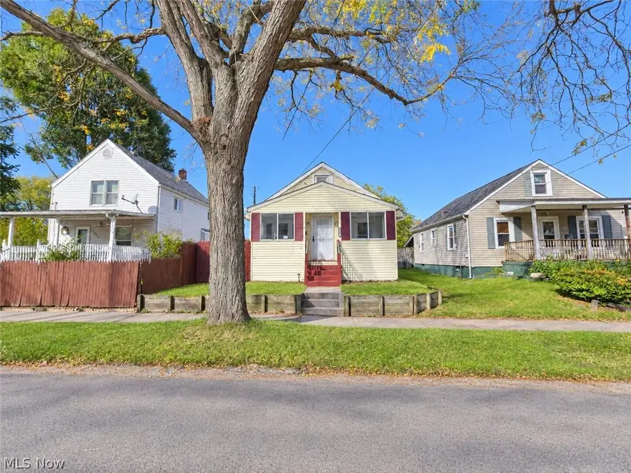 1271 Nestor Avenue, Akron, OH 44314 - #2